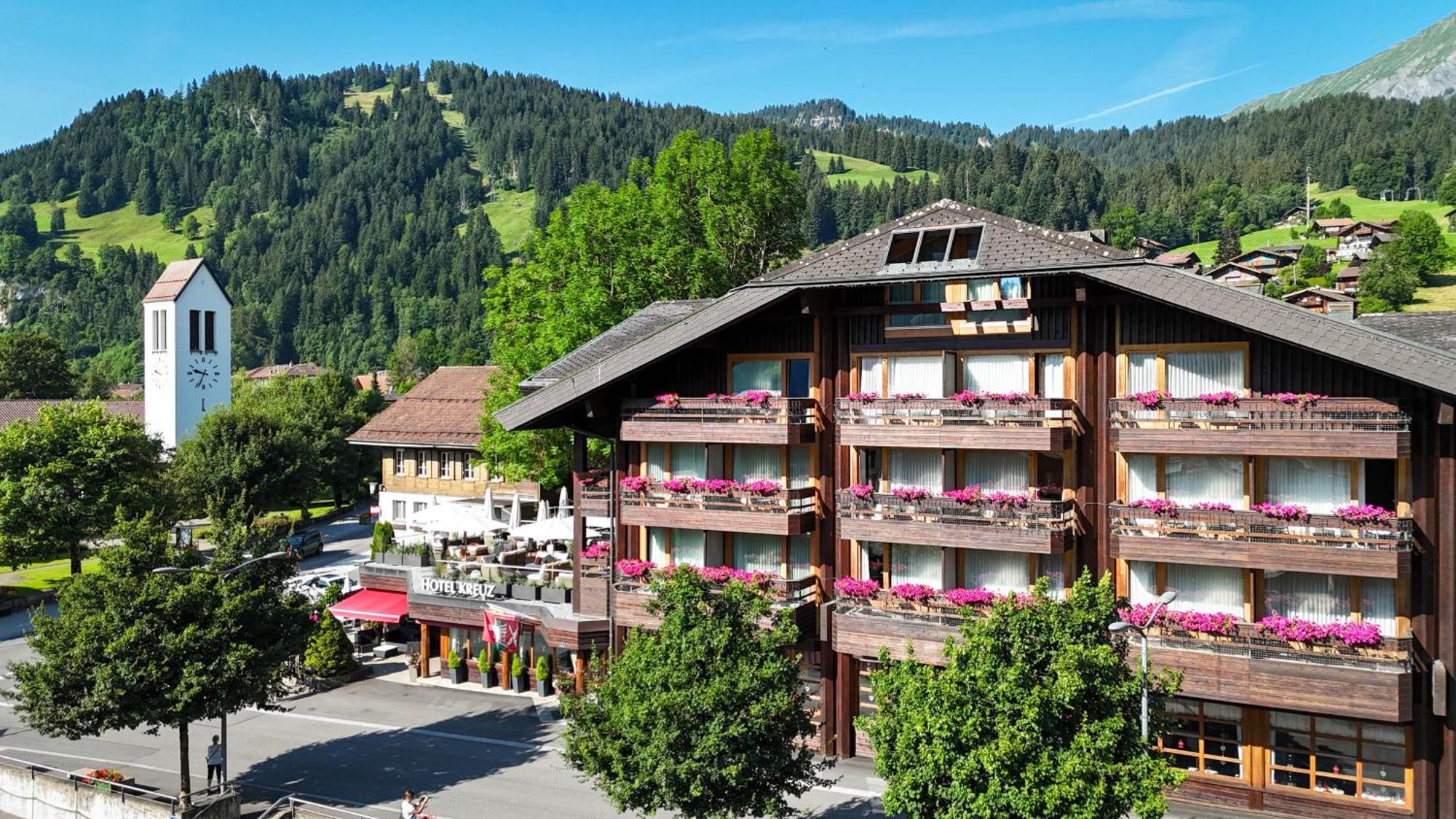 Hotel Kreuz Lenk Exterior foto