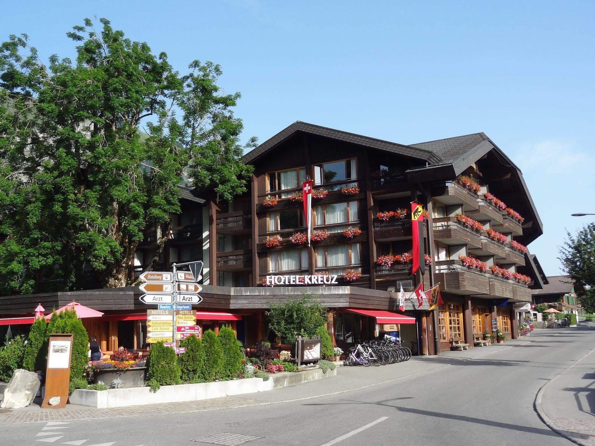 Hotel Kreuz Lenk Exterior foto