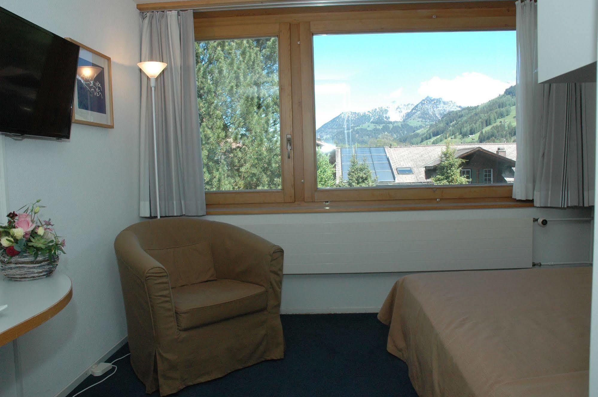 Hotel Kreuz Lenk Exterior foto
